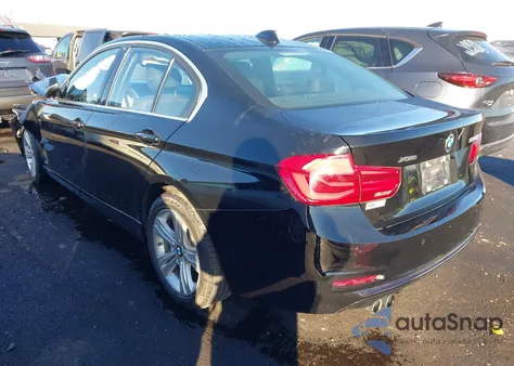 2017 BMW 330I xDrive z USA, uszkodzony, nr VIN WBA8D9G30HNU61870